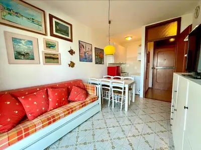 Ferienwohnung für 7 Personen (40 m²) in Porto Santa Margherita 9/10