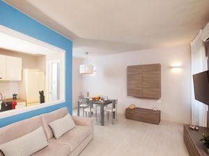 23551285-Ferienwohnung-6-Porto Santo Stefano-300x225-5