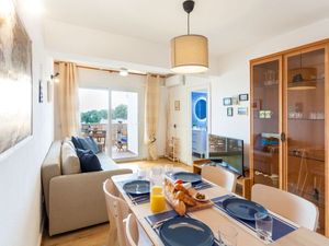 23543294-Ferienwohnung-4-Portocolom-300x225-3