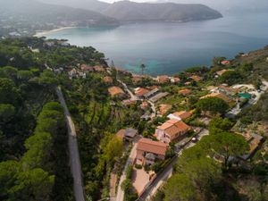 23693093-Ferienwohnung-4-Portoferraio-300x225-4