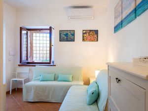 22311401-Ferienwohnung-4-Portoferraio-300x225-5