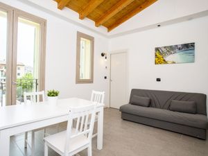 23454415-Ferienwohnung-3-Portoferraio-300x225-4