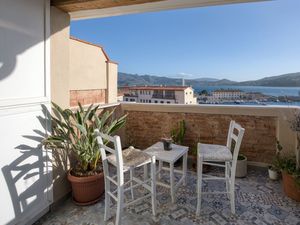 23454429-Ferienwohnung-4-Portoferraio-300x225-4