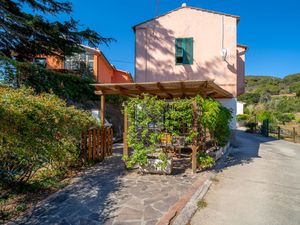 23474786-Ferienwohnung-5-Portoferraio-300x225-1