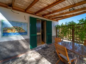 23474786-Ferienwohnung-5-Portoferraio-300x225-3