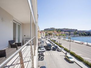 23520228-Ferienwohnung-4-Portoferraio-300x225-4