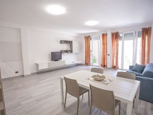 23520229-Ferienwohnung-4-Portoferraio-300x225-5