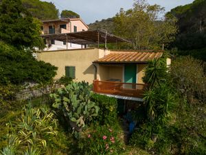 23532915-Ferienwohnung-5-Portoferraio-300x225-2