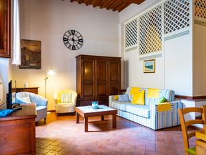 23650759-Ferienwohnung-4-Portoferraio-300x225-1