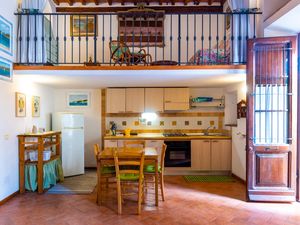 23650759-Ferienwohnung-4-Portoferraio-300x225-3