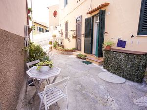 23876932-Ferienwohnung-4-Portoferraio-300x225-3