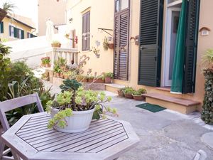 23876932-Ferienwohnung-4-Portoferraio-300x225-4