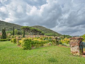 23907621-Ferienwohnung-4-Portoferraio-300x225-5