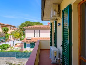 23919416-Ferienwohnung-4-Portoferraio-300x225-1