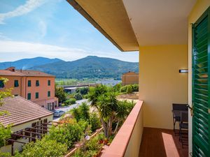 23919416-Ferienwohnung-4-Portoferraio-300x225-2