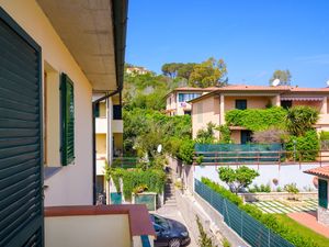 23919416-Ferienwohnung-4-Portoferraio-300x225-4