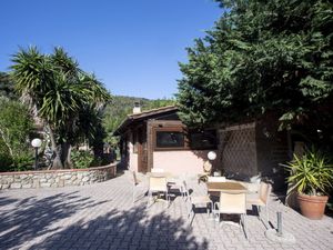 23937685-Ferienwohnung-3-Portoferraio-300x225-1