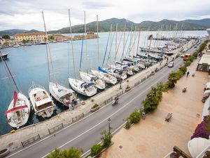 23964619-Ferienwohnung-4-Portoferraio-300x225-0