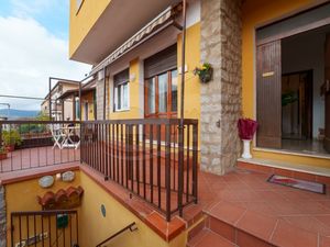 23983390-Ferienwohnung-2-Portoferraio-300x225-2