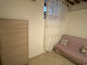 24020158-Ferienwohnung-4-Portoferraio-300x225-4