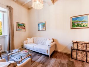 24021388-Ferienwohnung-2-Portoferraio-300x225-1