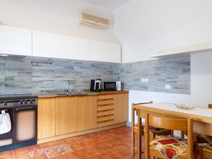 24022830-Ferienwohnung-6-Portoferraio-300x225-5