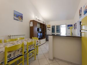 24029157-Ferienwohnung-4-Portoferraio-300x225-4