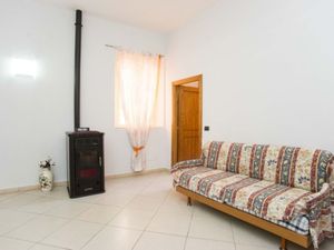 24037177-Ferienwohnung-4-Portoferraio-300x225-3