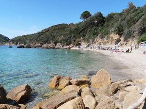 23852128-Ferienwohnung-6-Portoferraio-300x225-1