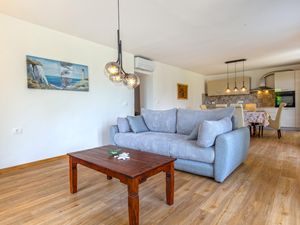 23766890-Ferienwohnung-6-Portorož-300x225-3