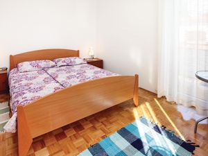 23730424-Ferienwohnung-4-Portorož-300x225-4