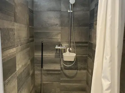 Grosse Dusche