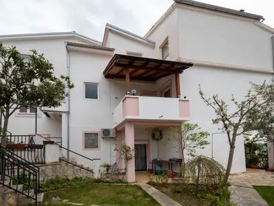 Ferienwohnung für 3 Personen in Posedarje 2/10
