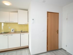 23648350-Ferienwohnung-2-Posedarje-300x225-2