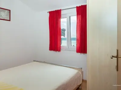 Ferienwohnung für 2 Personen in Posedarje 9/10