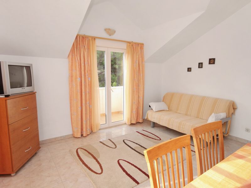 23927320-Ferienwohnung-3-Postira-800x600-1