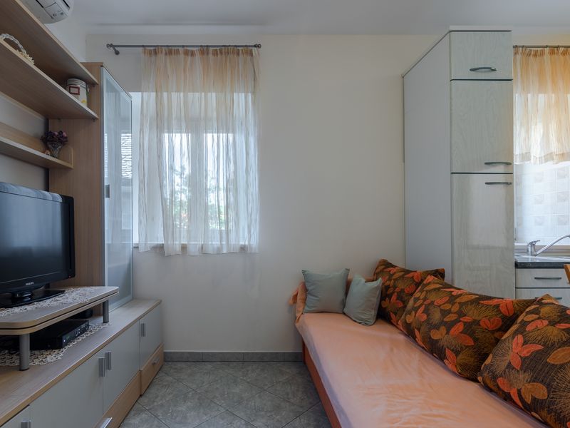 23437751-Ferienwohnung-4-Postira-800x600-1