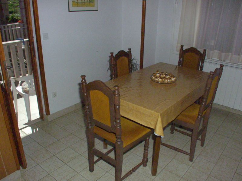 23926236-Ferienwohnung-4-Postira-800x600-2