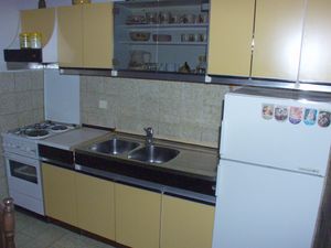 23926236-Ferienwohnung-4-Postira-300x225-3