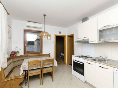 Ferienwohnung für 2 Personen (50 m²) in Postira 8/10