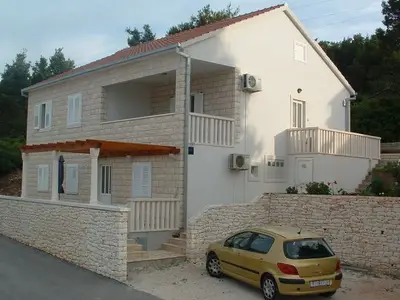 Ferienwohnung für 4 Personen in Postira 1/10