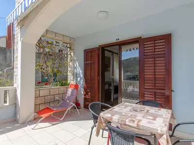 Ferienwohnung für 2 Personen (35 m²) in Postira 4/10