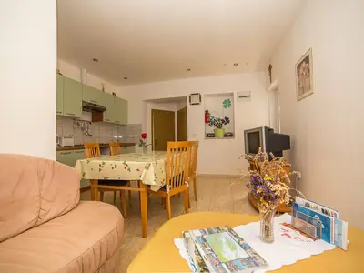 Ferienwohnung für 5 Personen (40 m²) in Postira 4/10