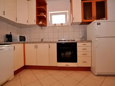 Ferienwohnung für 4 Personen (65 m²) in Postira 4/10