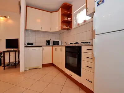 Ferienwohnung für 4 Personen (65 m²) in Postira 8/10
