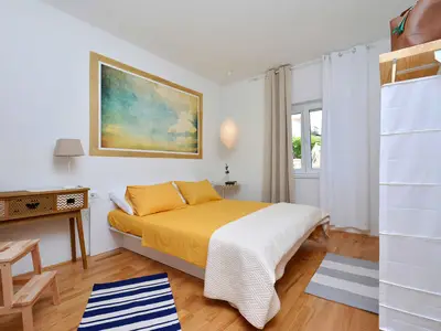 Ferienwohnung für 4 Personen (60 m²) in Postira 1/10