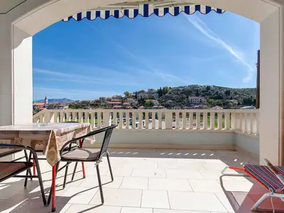 Ferienwohnung für 2 Personen (35 m²) in Postira 1/10