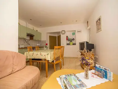 Ferienwohnung für 5 Personen (40 m²) in Postira 5/10