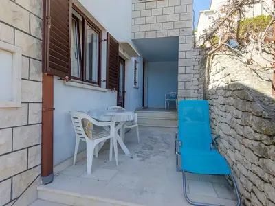 Ferienwohnung für 2 Personen (23 m²) in Postira 1/10