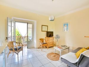 23766213-Ferienwohnung-5-Potelières-300x225-3